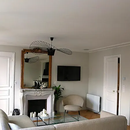 Le Ciel De - Montparnasse & Jardin Du Luxembourg Bed & Breakfast *